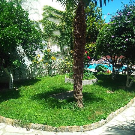 Pelli Hotel Pefkochori Exterior foto